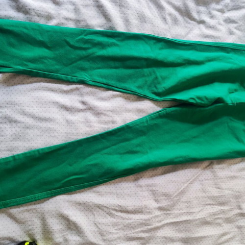 Leggings 11-12 years like new, green