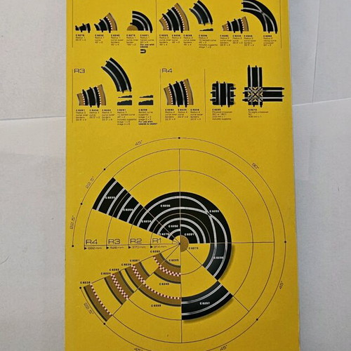 Scalextric C8268 Curved Kerb and Barriers new 1:32 slot car track accessories set