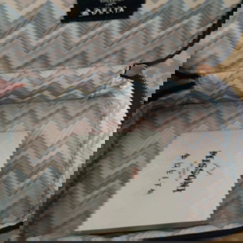 Μπλε νεσεσέρ Missoni σε άριστη κατάσταση χωρίς φθορές