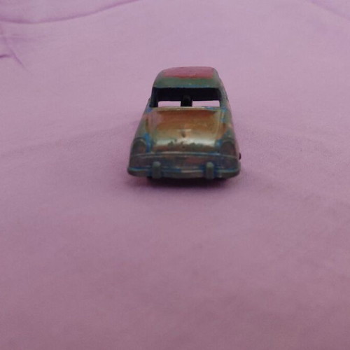 Tootsie Toy Blue Ford 1950s used, missing one wheel, aged wear
