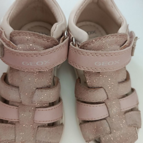 Geox Macchia sandals for girl used, pink size 22