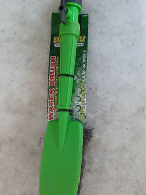 Car washing brush with plastic valve new