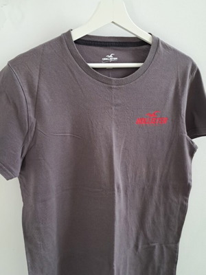 Hollister ανδρικό t shirt σαν καινούργιο, γκρι, μέγεθος S