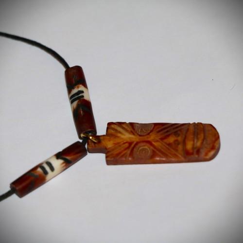 Maori Totem Mask Pendant from Carved Bone with Gold Clasp 22ct Gold Plated 5Macro
