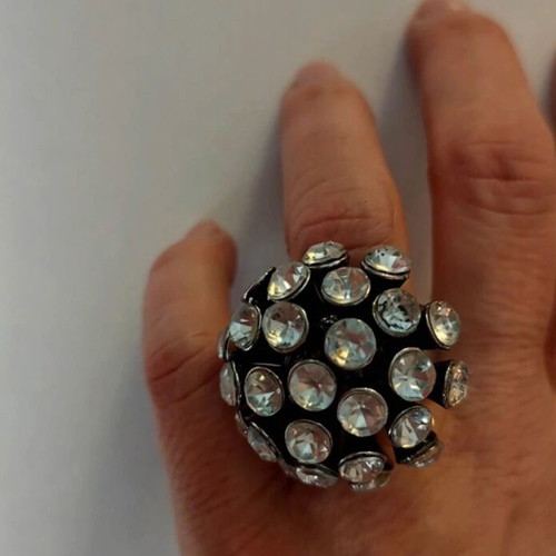 Sfera ring used with impressive silver rhinestones