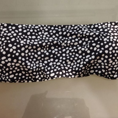 Strapless top bikini like new, black and white, size medium