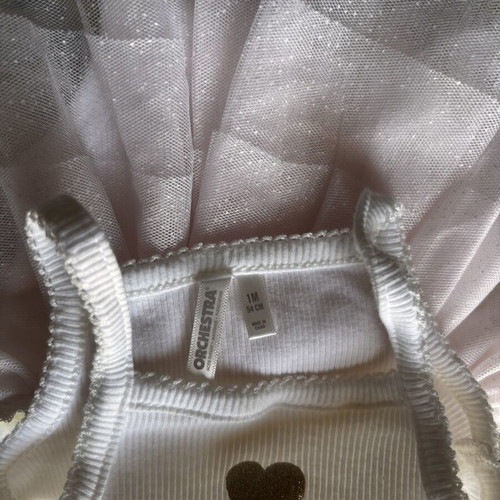 Baby clothing set like new, pack of 3, Orchestra, 1-3 months