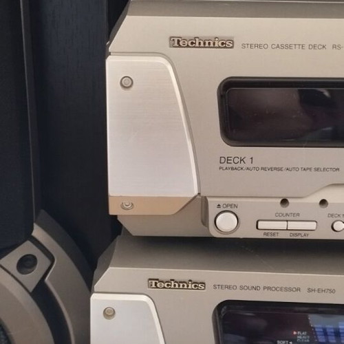 Technics sound system used with extra speaker, vintage video and GPS gift