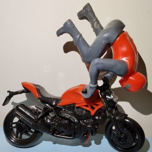 Kinder Ferrero Surprise Ducati Motorbike Maxi Sorpresa used
