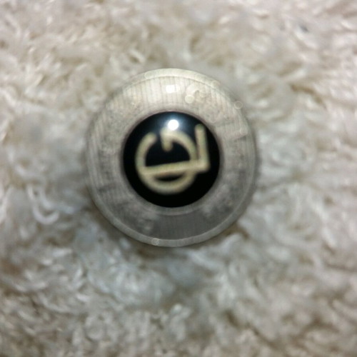 Guy Laroche button like new