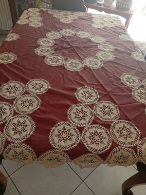 Chocolate tablecloth with handmade crochet rosettes new