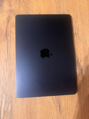 MacBook Air M2 2022 σαν καινούργιο, 8GB RAM, 256GB SSD, Midnight