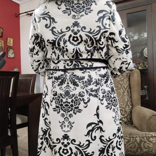 Coat with fur one size, like new