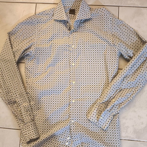 Shirt white with pattern No medium slim like new