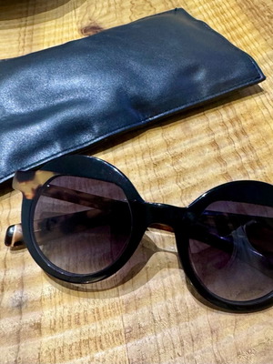 Kaleos Pollitt sunglasses with acetate frame and organic fade tinted lenses like new