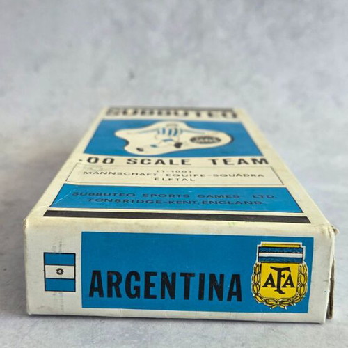 Vintage Subbuteo Argentina Heavyweight set like new