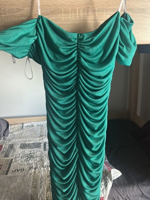 Lace turquoise satin dress with puff sleeves size S like new