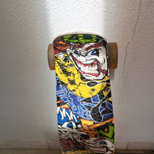 Penny Board skateboard like new with crazy graphics