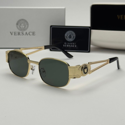 Versace Gold Medusa Vintage Edition sunglasses new, green lenses