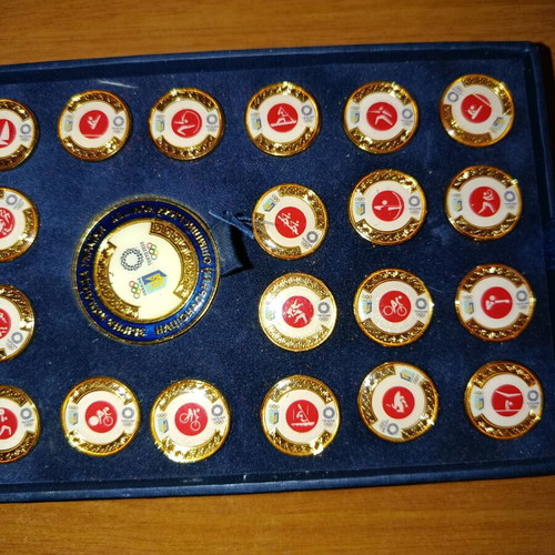 Olympic pins set Tokyo 2020 Ukraine Olympic Committee like new