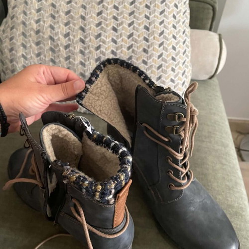 Women's boots like new, pack of 4, size 40