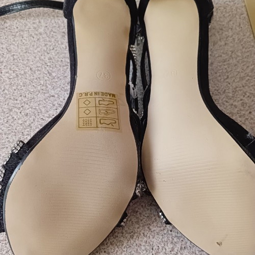 Black sandals with rhinestones new, size 38
