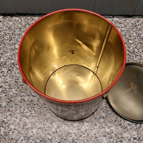 Elais tin box used collectible