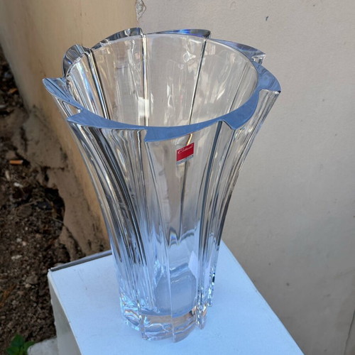 Celeste Crystal Vase 24% Lead Crystal 30cm like new with Box