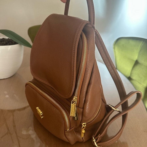 Guy Laroche leather brown backpack like new
