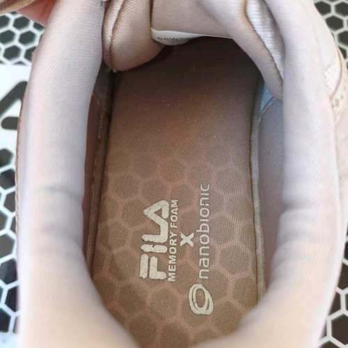 Fila women's training sneakers new, size 38, white pink