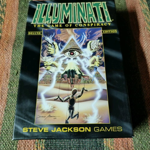 Illuminati Deluxe Edition like new strategic board game