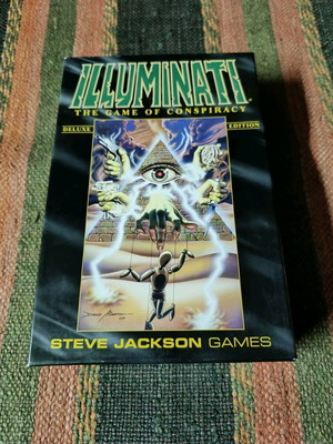 Illuminati Deluxe Edition like new strategic board game