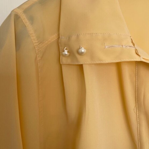 Tulip women's shirt soft yellow like new