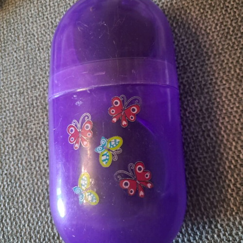 Auriol Kids Sunglasses like new, purple