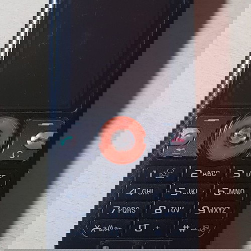 Sony Ericsson V630i
