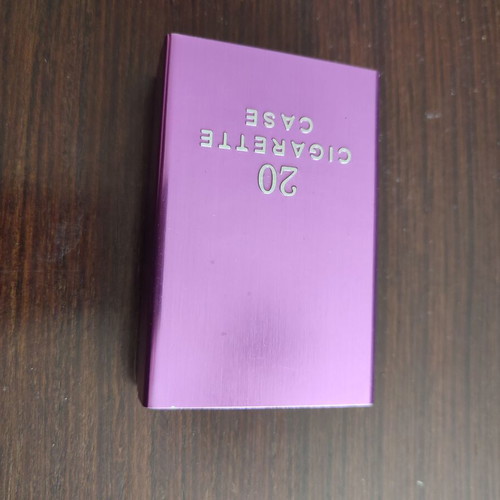 Metal cigarette case like new