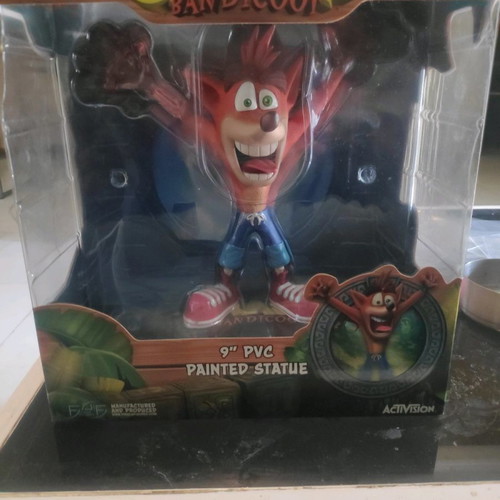 First4Figures Crash Bandicoot Insane Trilogy Statue like new