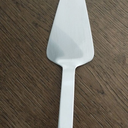 Michelin 18/10 Stainless Steel Cake Spatula like new