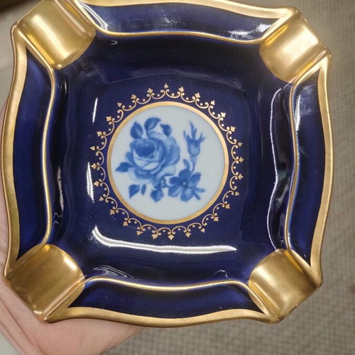 Royal Porzellan Bavaria KPM Vintage Ashtray like new with cobalt and gold