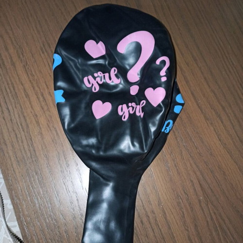 Gender reveal balloons new, 6 blue and 6 pink with confetti