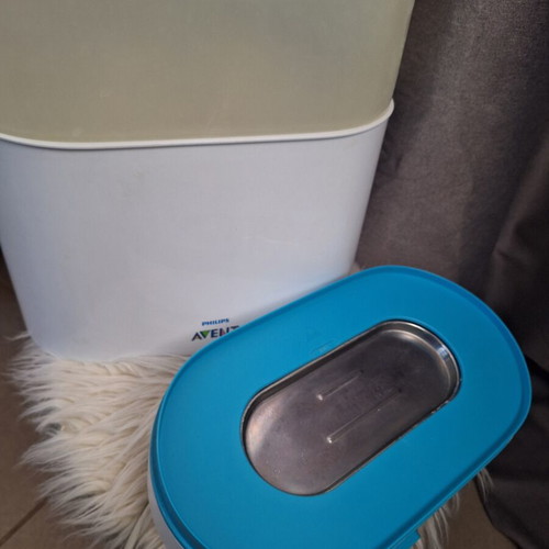Philips Avent Electric Baby Bottle Sterilizer like new