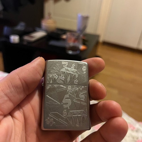 Zippo lighter