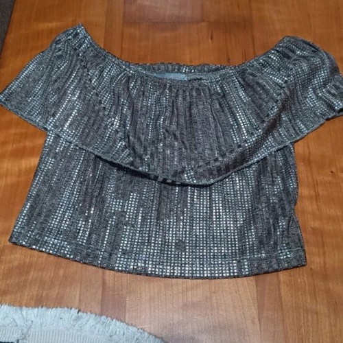 Active Girl silver blouse like new, size M