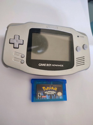Game Boy Advance Limited Edition μεταχειρισμένη κονσόλα Nintendo με παιχνίδι Pokémon