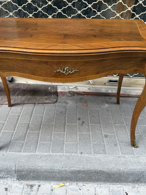 Antique Marquetry Desk Table like new