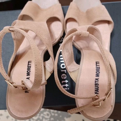 Fausta Moretti Italy sandals like new, beige suede leather, size 37