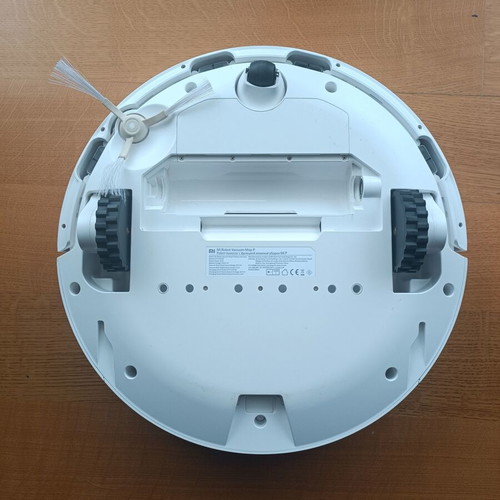 Xiaomi Mi Robot Vacuum Mop Pro vacuum like new