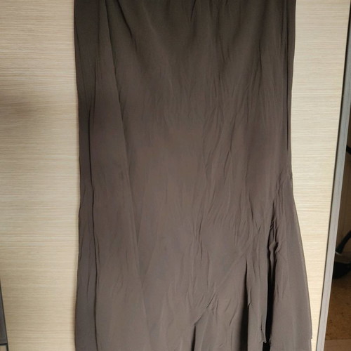 Midi crinkled skirt Dina like new, brown, size Large
