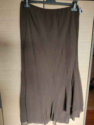 Midi crinkled skirt Dina like new, brown, size Large