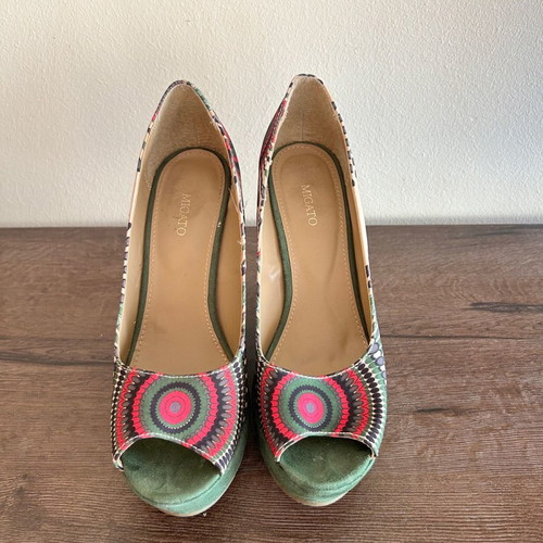 Migato platforms size 38 used, multicolor